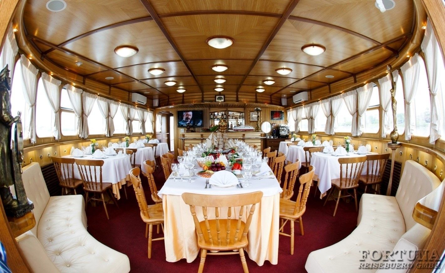 ТХ Куприян, ресторан. Круиз по Енисею ||1