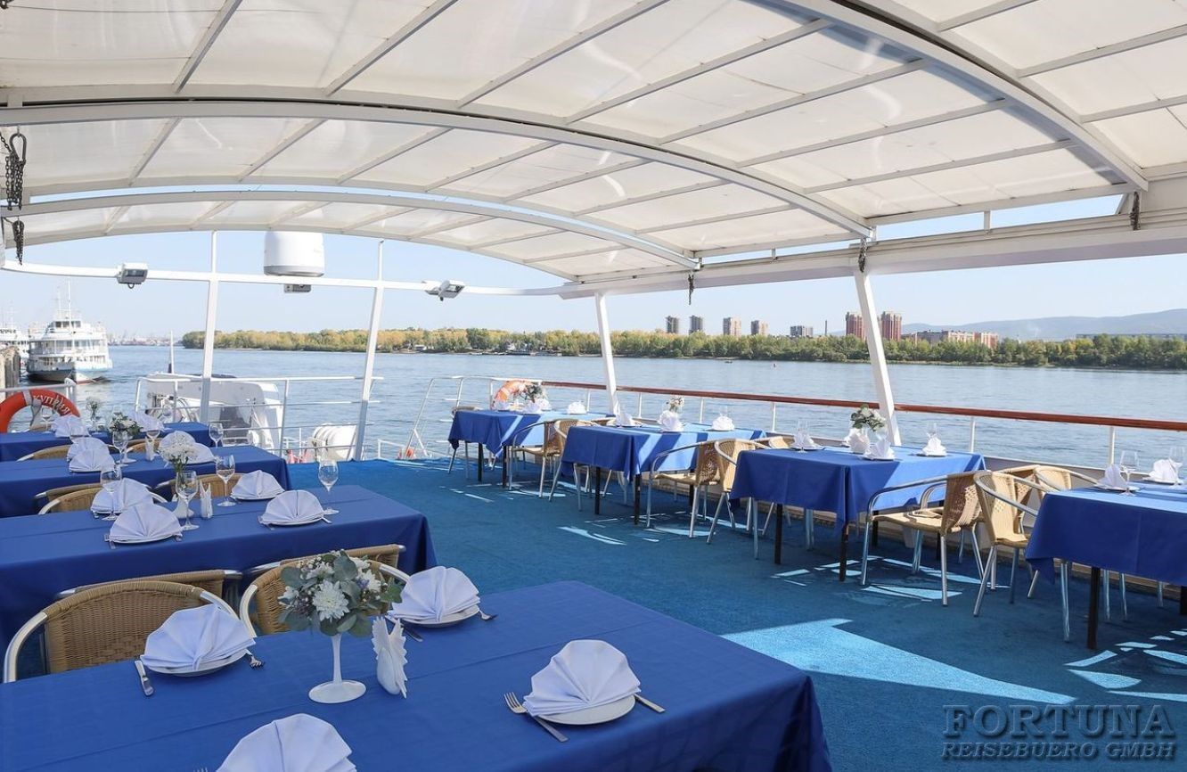 Круизы по Енисею. ТХ Куприян, солнечная палуба ||2