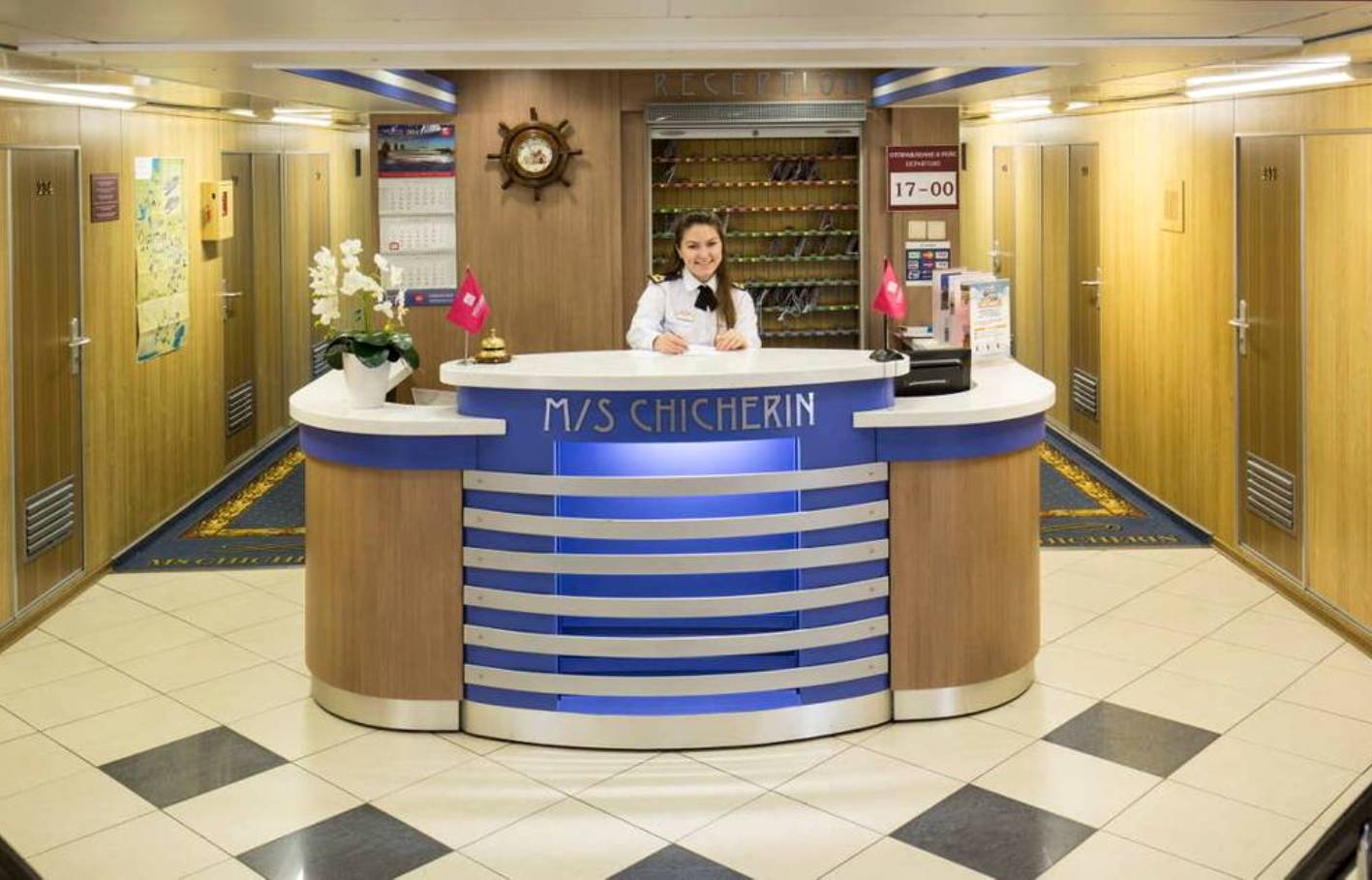 Круизы по России. Теплоход Георгий Чичерин