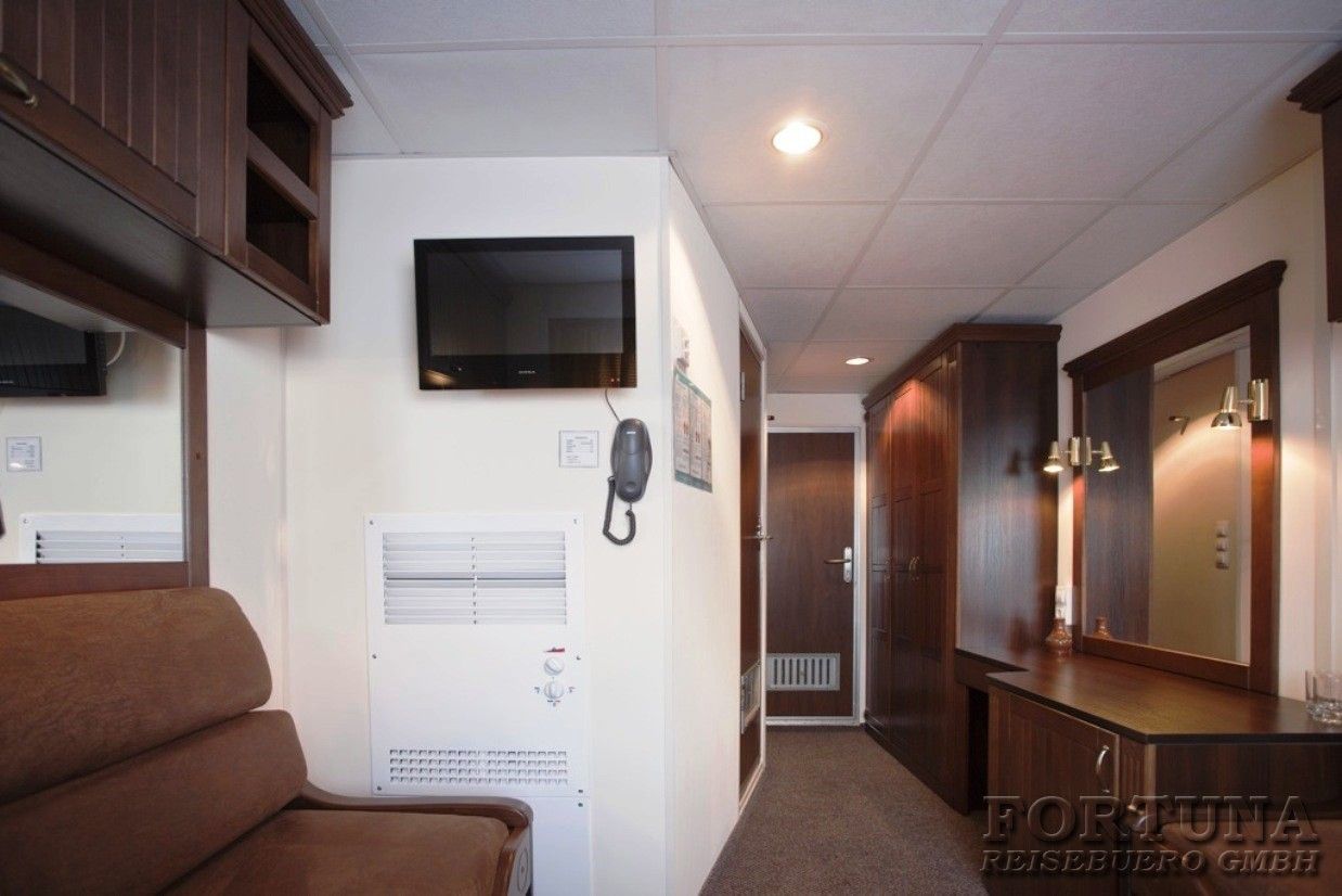 Теплоход Волга Стар. Каюты Стандарт 2М ||9