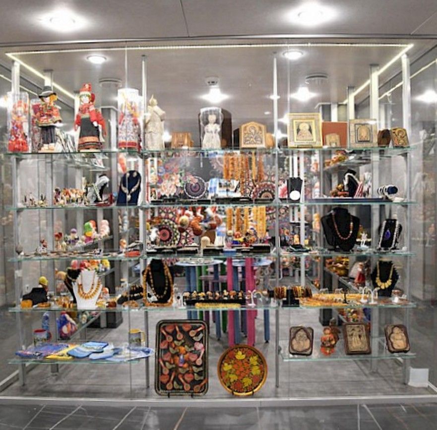 Теплоход Александра. Сувенирный магазин ||3