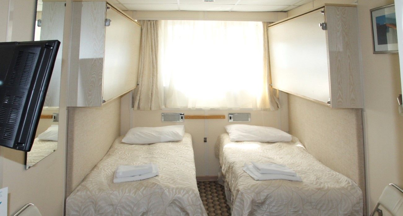 Теплоход С. Дягилев. Четырехместные каюты Стандарт 4M ||9