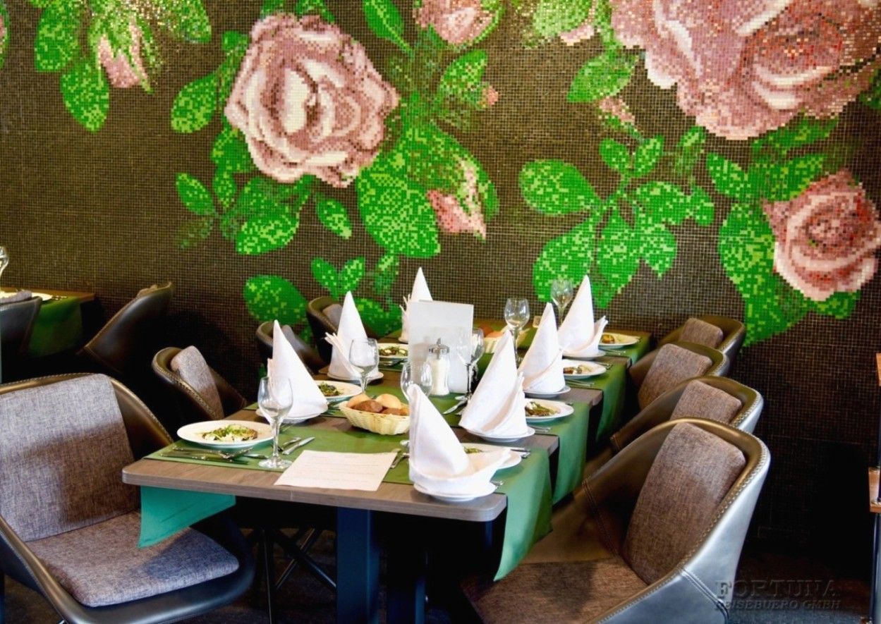 Круизы по России. ТХ Игорь Стравинский 4*, ресторан