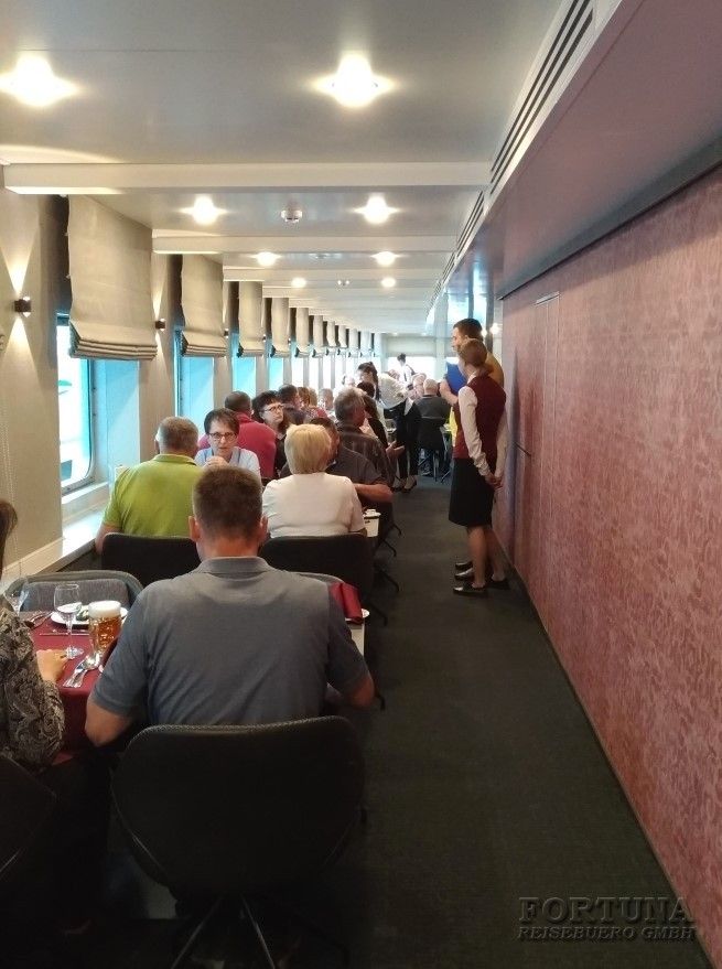 Круизы по России. ТХ И. Стравинский, ресторан ||1