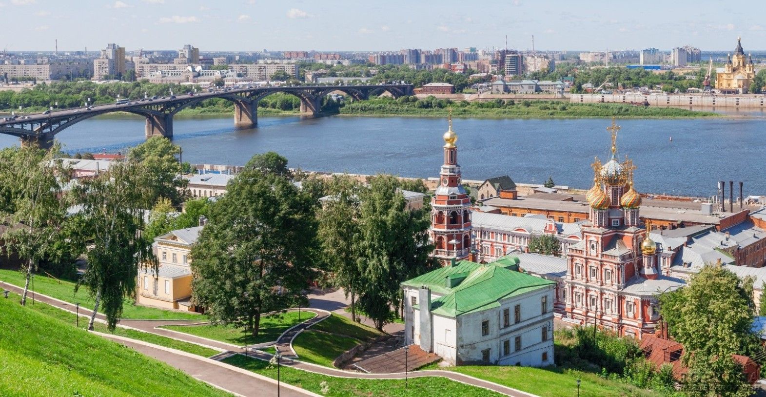 Круиз из Москвы в Нижний Новгород и обратно, теплоход "Максим Литвинов"