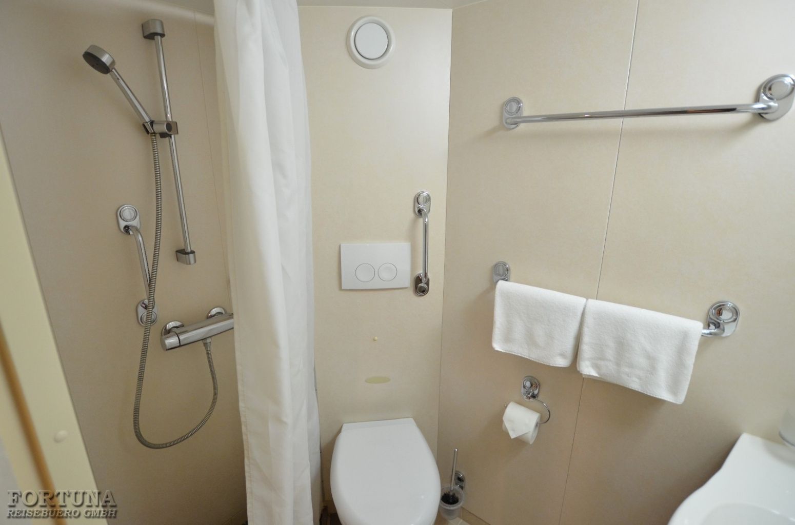 ТХ Максим Литвинов 4*. Каюты Люкс 2М+ ||5