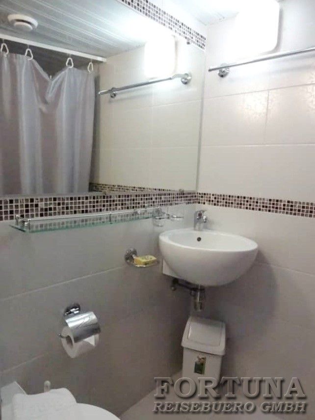 Теплоход Волга Стар 4*. Двухместная каюта Стандарт Премиум ||6