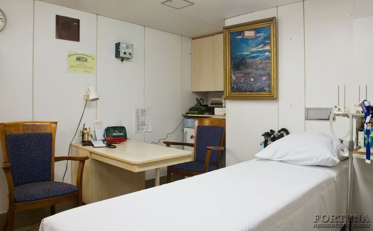 ТХ Максим Литвинов 4*. Кабинет врача ||4