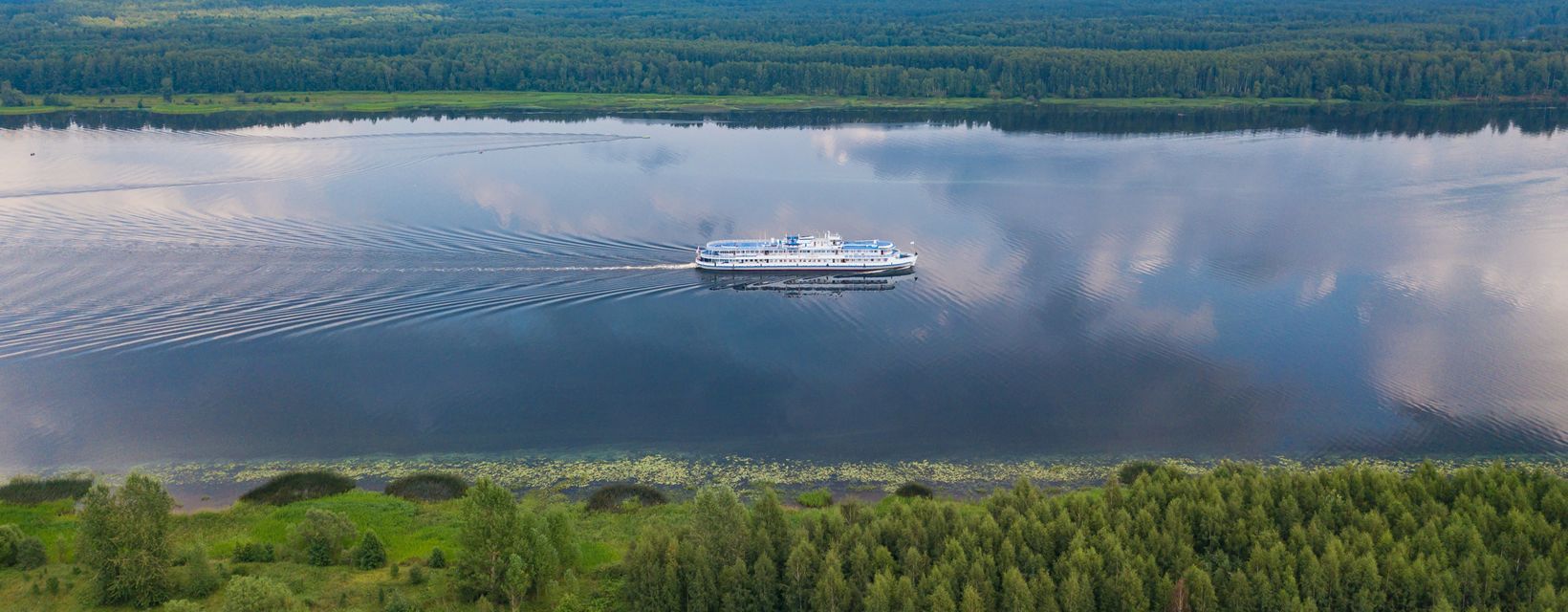 Круиз "К Сокольим горам", теплоход "Ленин"