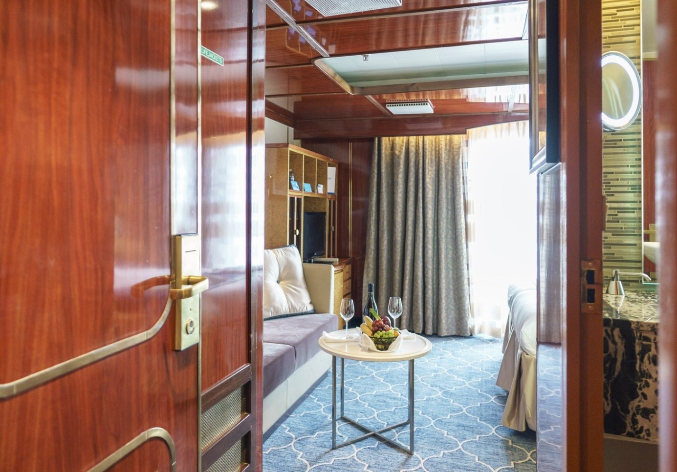 Си Спирит – судно премиум-класса. Каюты Делюкс ||13