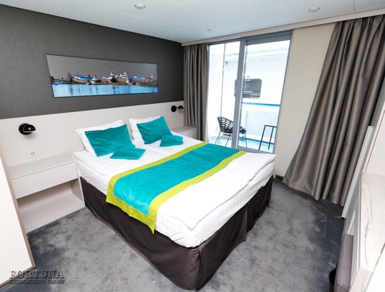 Тх Игорь Стравинский 4*. Полулюкс 2М с балконом ||5