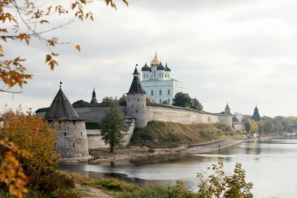 Псков - Изборск - Печоры - Пушкинские Горы, 3 дня - Сезон 2