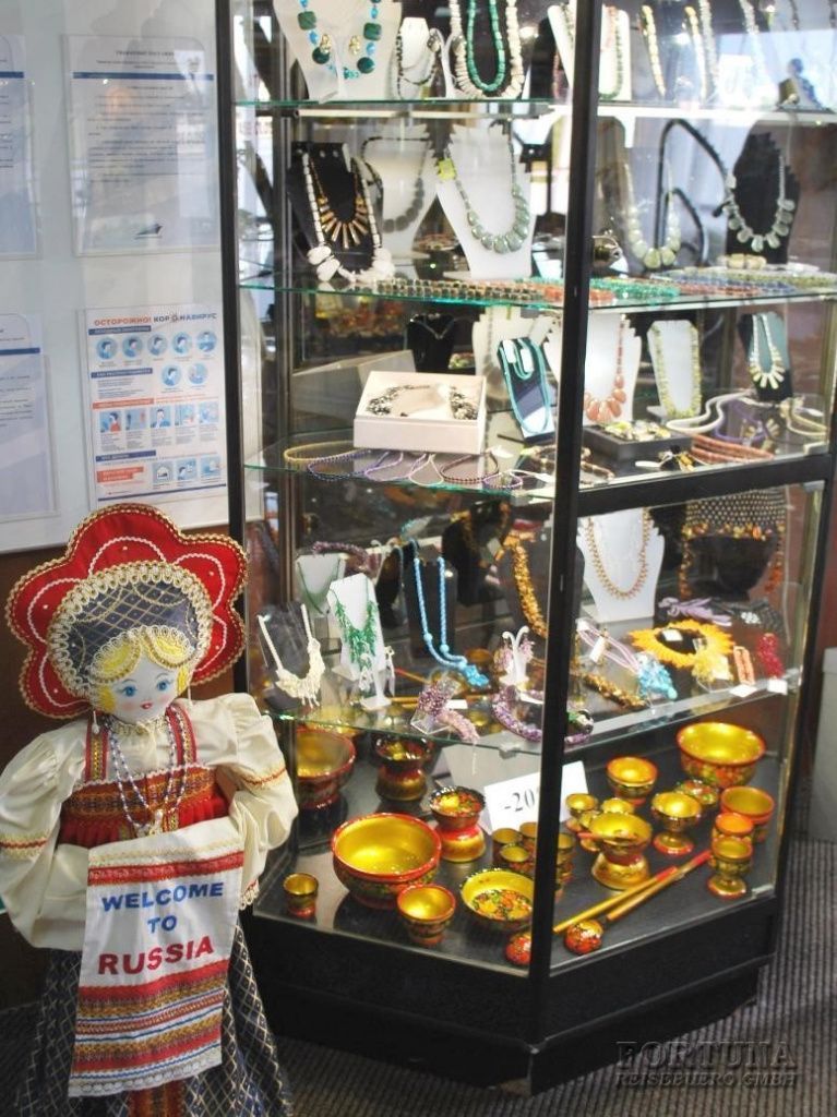 Речные круизы, тх Волга Стар. Сувенирный магазин ||3