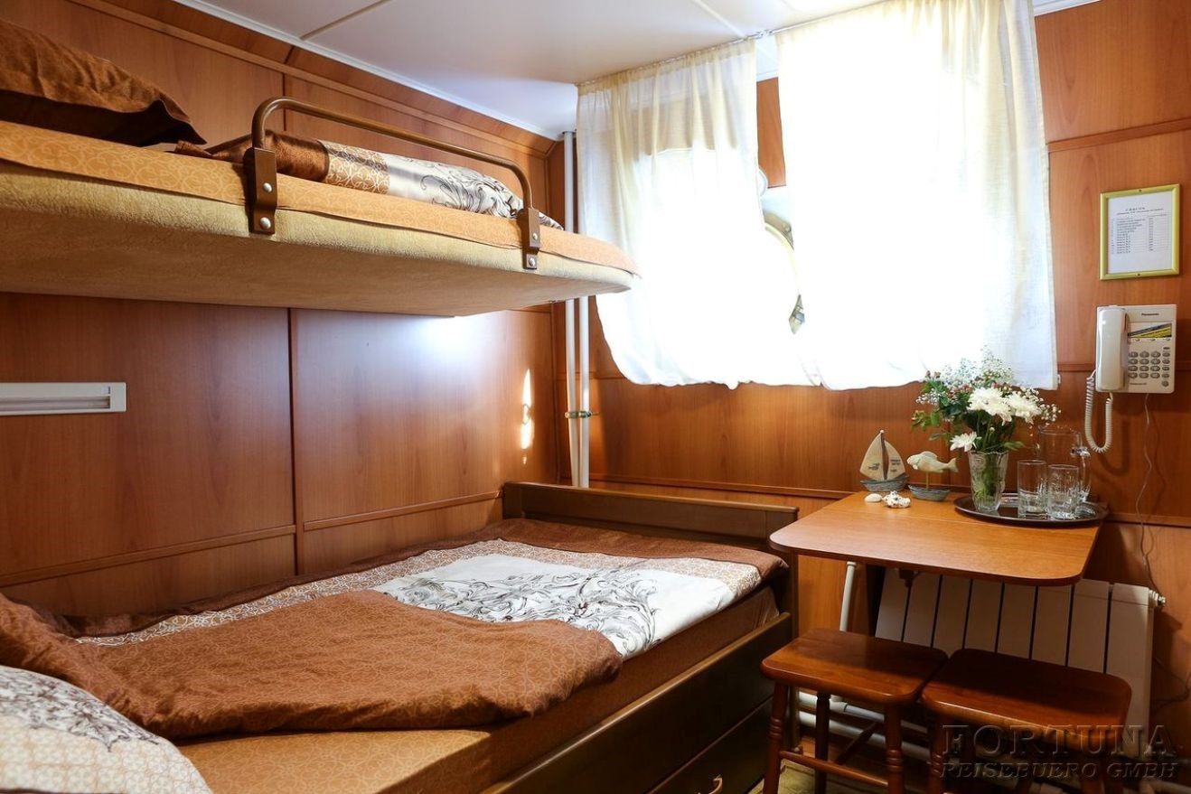 Круизы по Енисею. Каюты КОМФОРТ И КОМФОРТ II ||6