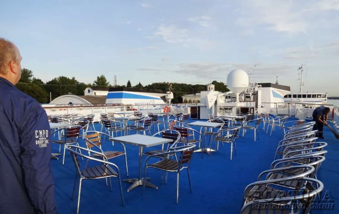 Круизы по России. Теплоход Волга Стар 4* ||3