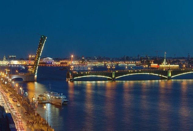 Джаз под разводными мостами