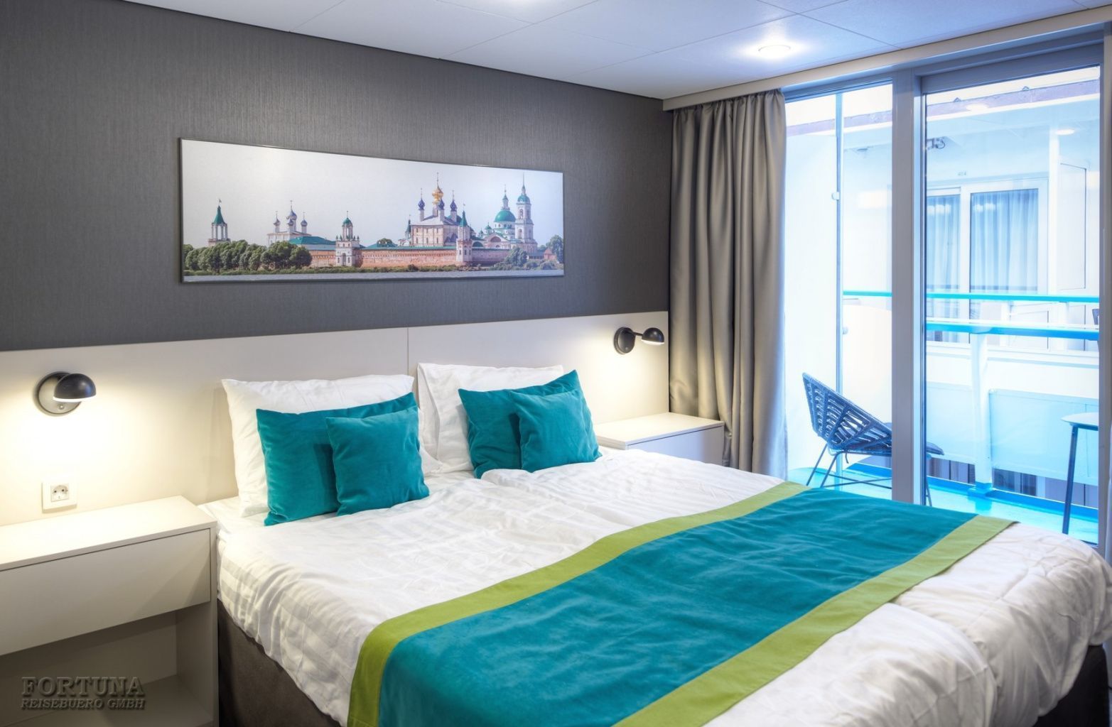 Теплоход Игорь Стравинский 4*. Полулюкс 2М с балконом