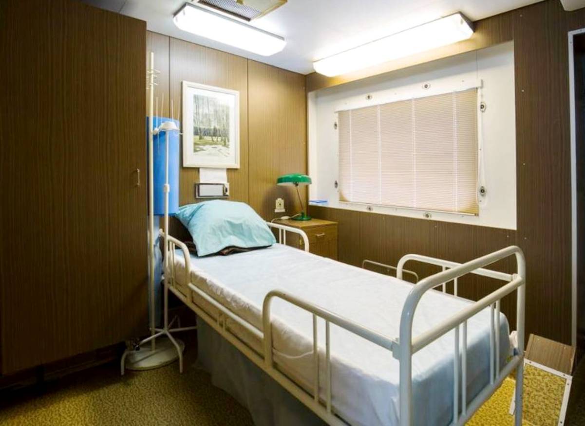 Круизы по России. ТХ Георгий Чичерин, мед. пункт ||4