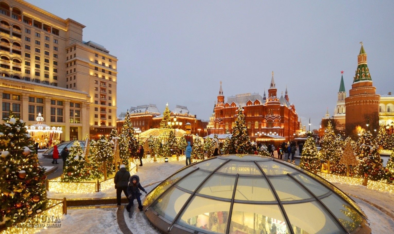 "Новогодние каникулы в Москве", 4 дня, сборный тур