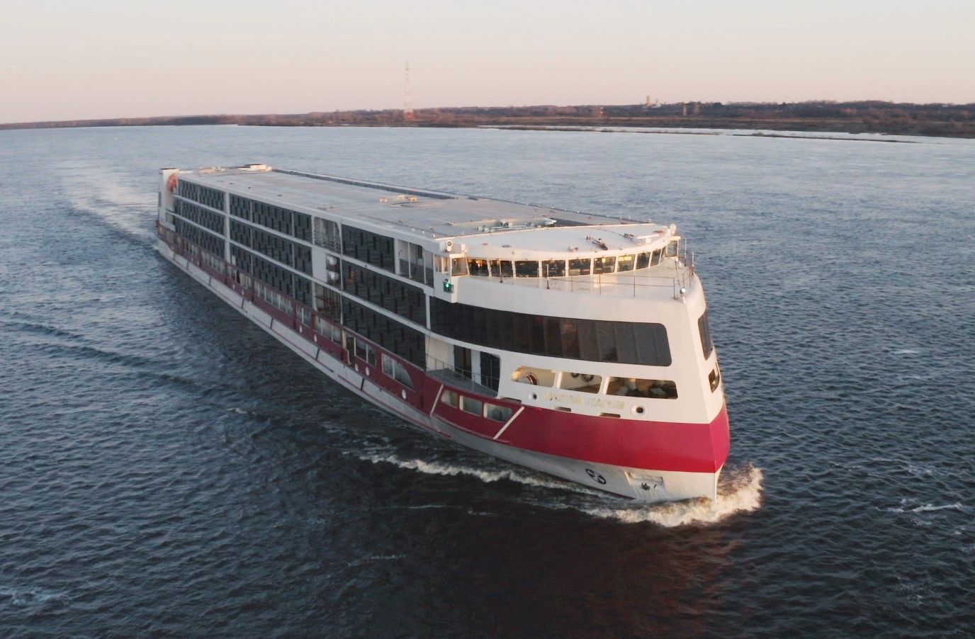 Круиз из Москвы в Петербург "Сага о Выборге", теплоход "Мустай Карим" 5*