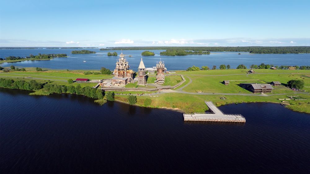 Круиз из Санкт-Петербурга в Петрозаводск и обратно - 6 дней, теплоход "Волга Стар"