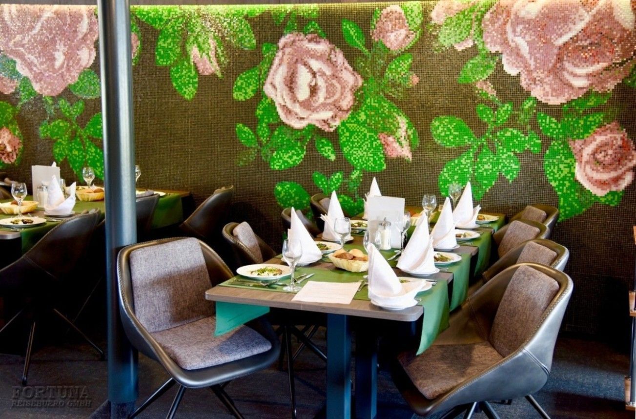 Круизы по России. ТХ И. Стравинский, ресторан ||1