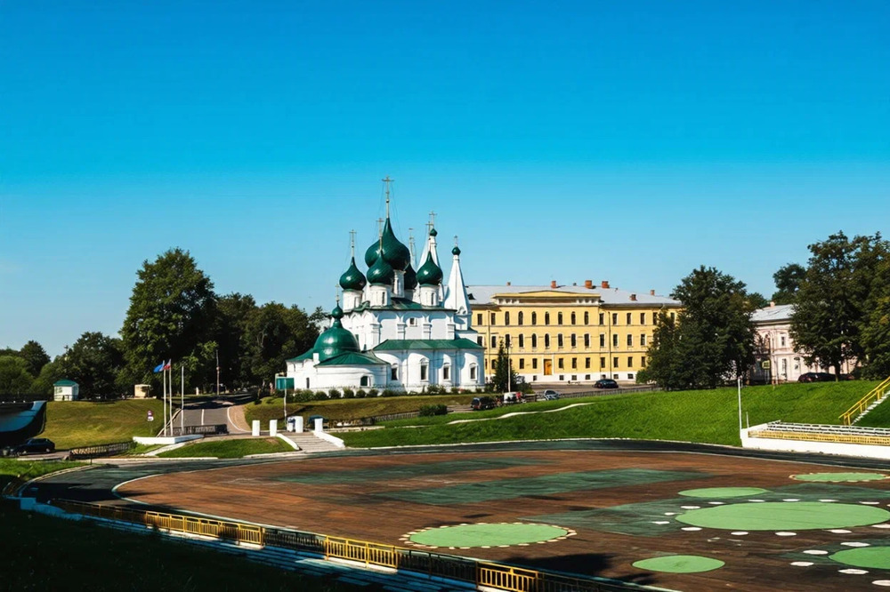 Круиз "Санкт-Петербург - Лодейное Поле - Свирьстрой - Вытегра - Череповец - Ярославль - Углич - Москва", теплоход "Николай Чернышевский"