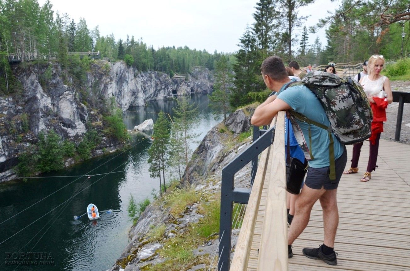 Главные места Карелии и отдых мечты на турбазе. Летняя программа
