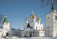 Кострома на Волге. Свято-Троицкий Ипатьевский мужской монастырь