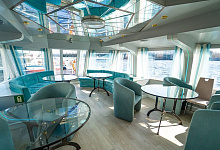 Салют с теплохода на День Победы - 9 мая