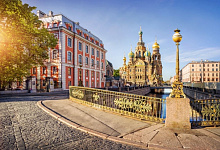 Тур в Петербург: Симфония света, огня и фонтанов. Спас на Крови