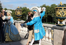 Экскурсии в Петергоф, Нижний парк, фонтаны и каскады