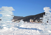 Байкал зимой, поселок Листвянка