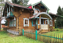 Деревня Верхние Мандроги на реке Свирь