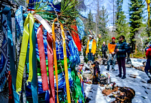 Столбы Хуухэйн-Хада в Шумак, Саянские горы, Сибирь