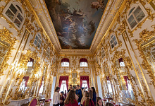 Тур в Петербург на 8 марта - Для милых дам