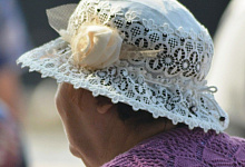 Тур в Петербург на 8 марта - Для милых дам