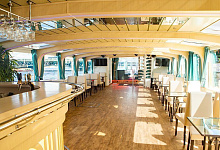 Салют с теплохода на День Победы - 9 мая