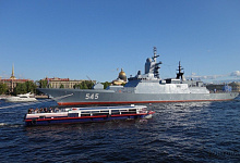 Водная экскурсия по рекам и каналам Петербурга