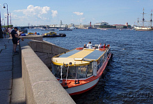 Водная прогулка по Неве "Парад военных кораблей" ВМФ в Петербурге