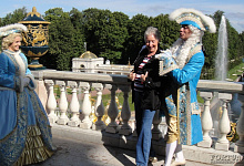 Праздничный тур: Открытие фонтанов в Петергофе, Санкт-Петербург