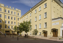 Капсульная гостиница Nevsky Capsule Hotel и Катарина 4* в Петербурге