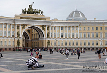 Праздничный тур: Открытие фонтанов в Петергофе, Дворцовая площадь