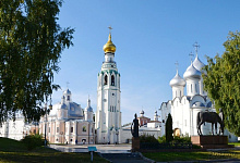 Вологда. Софийский собор, Воскресенский Кафедральный Собор и памятник К. Батюшкову