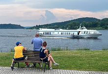 Набережная Сортавалы вдоль залива Ладожского озера. Карелия