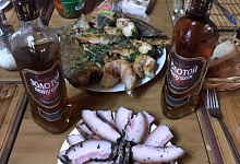 РЫБОЛОВНО-ОХОТНИЧЬЯ база МАЯК на РАСКАТАХ. Астрахань. Ресторан