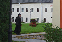 Богородичный Успенский мужской монастырь в Тихвине